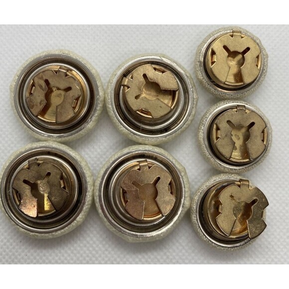 Vintage Lot of 7 Cross Stitch Heart & Thread Spool‎ Button Covers 80s 90s Style - Picture 10 of 14